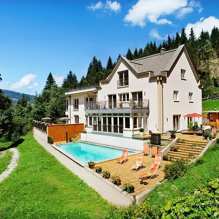 Appartementhaus Mira Monti * クライナル