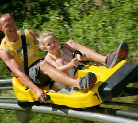 Appartementhaus Mira Monti アパート *