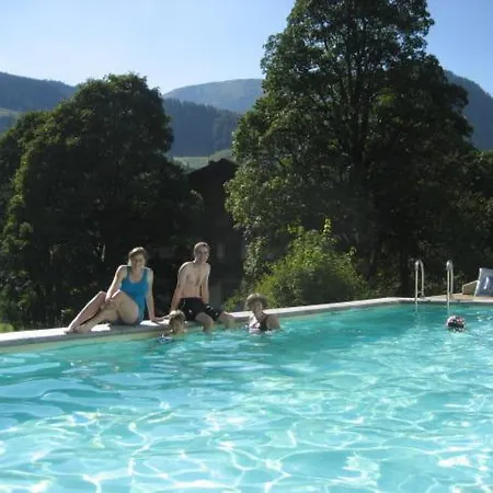 Appartementhaus Mira Monti アパート *